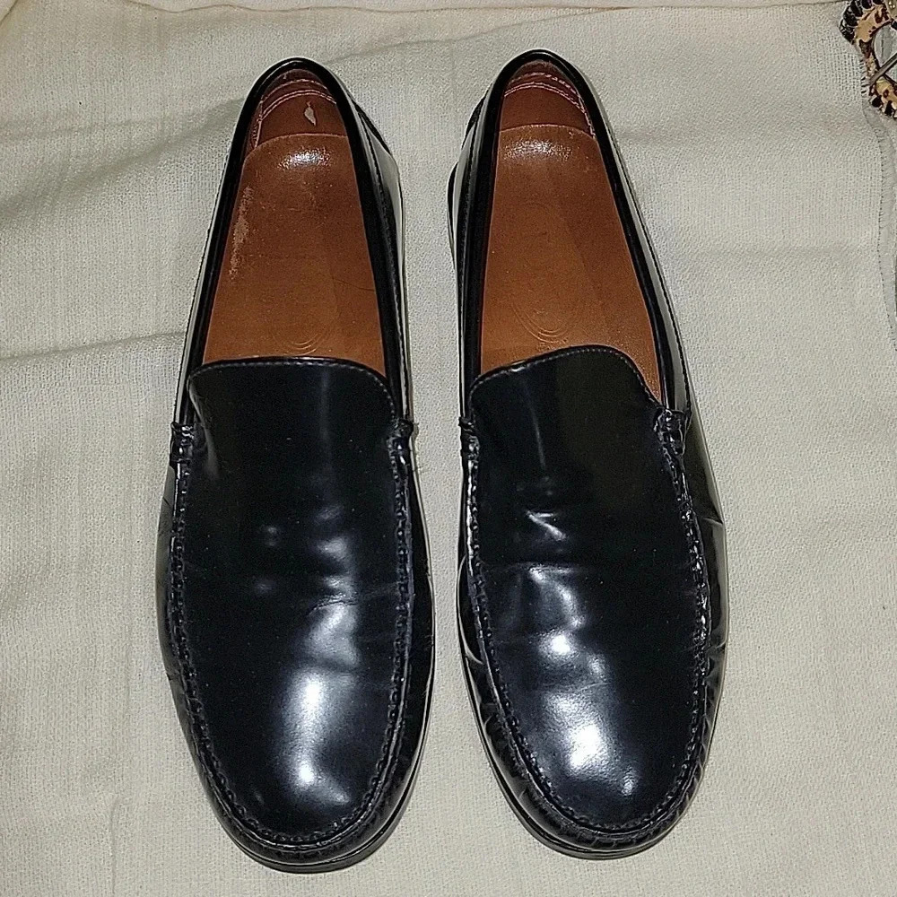 Tod's Black Leather Slip-On Loafers